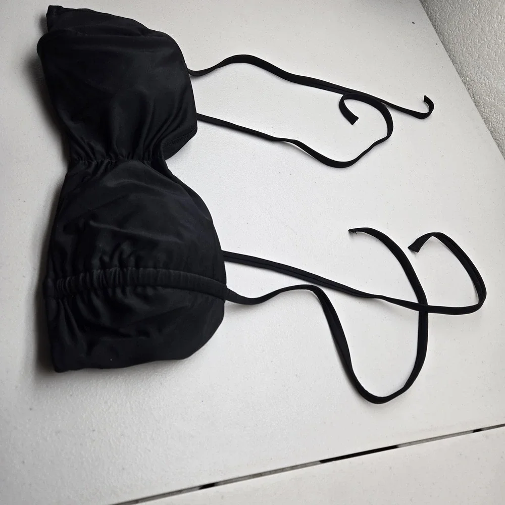 Victoria's‎ Secret Women Swimwear XL Black Bandeau Wireless Spaghetti Tie Straps